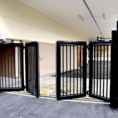 Folding Gate